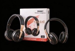 Wireless Headphones — Gold