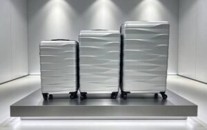 ABSS09 Hard-Shell Luggage — Silver Tide